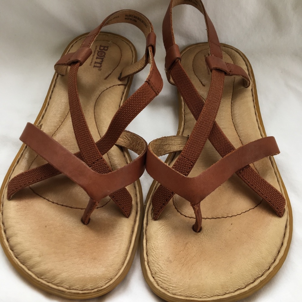 Born strapy brown leather sandals